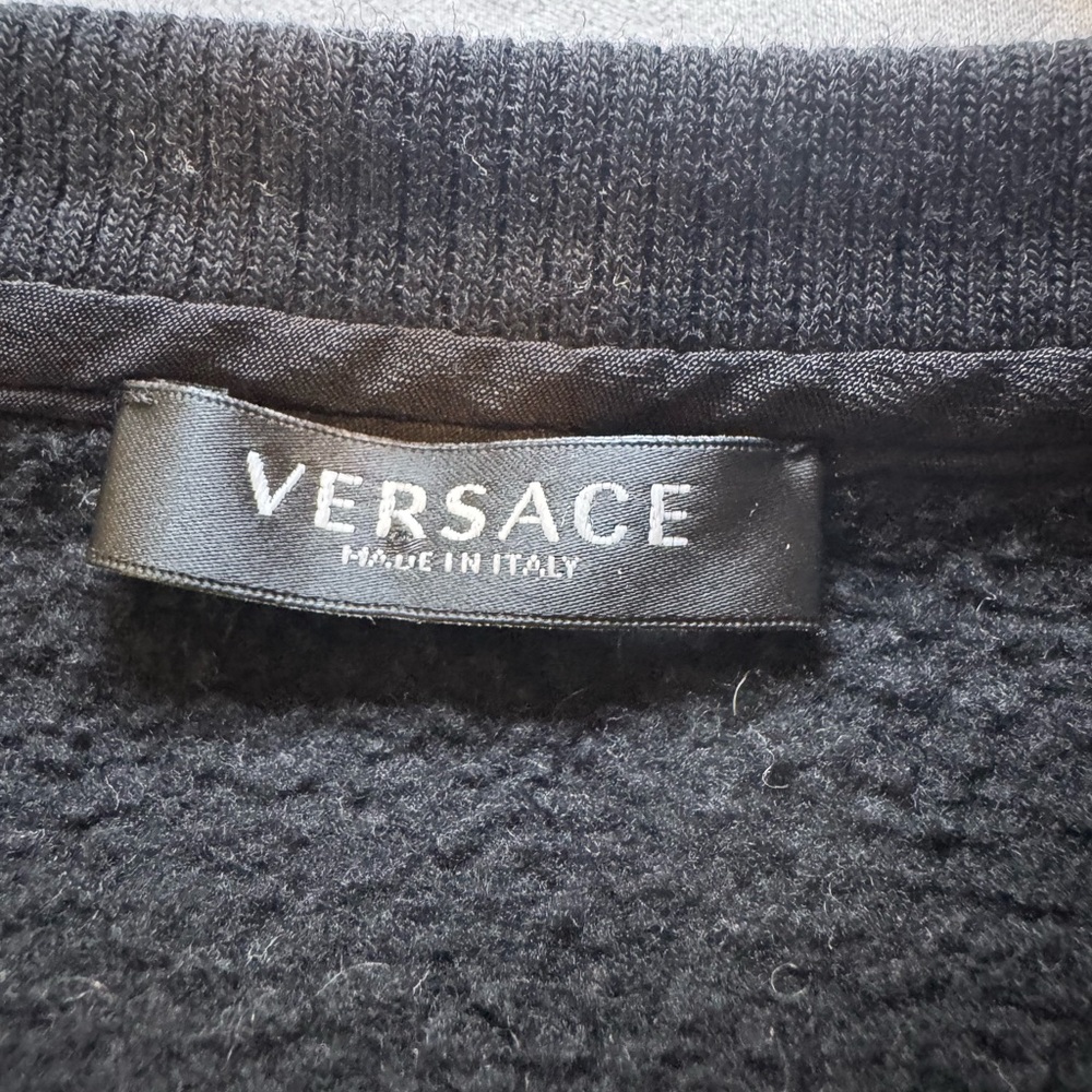 Versace Medusa sweatshirt 🔥🔥🔥 - Picture 3 of 11